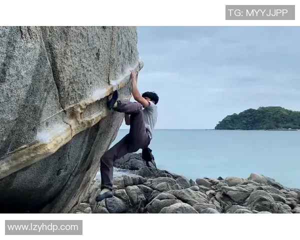 上海攀岩队攀岩意识排名创新高引发广泛关注与讨论 上海攀岩队攀岩意识排名创新高引发广泛关注与讨论