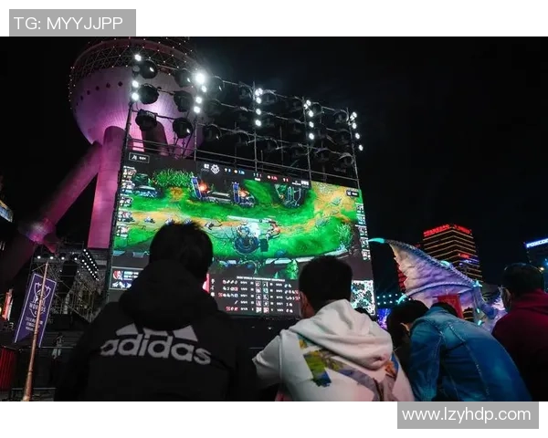 专访张磊：深入探讨英雄联盟如何成为全球电竞巨头的成功秘诀