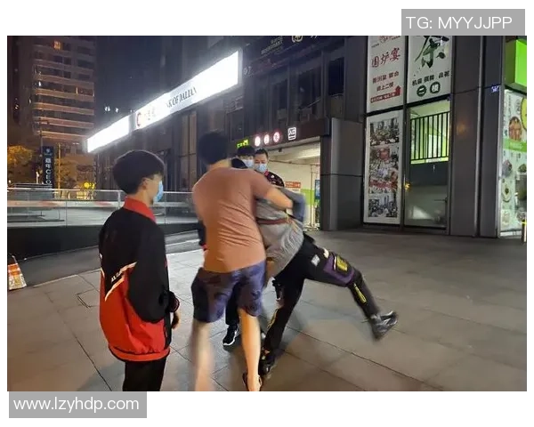 成都街舞队包夹战术分析与表现评估探讨 成都街舞队包夹战术分析与表现评估探讨