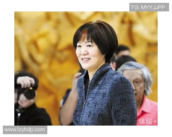 陈芳专访:从排球新星到传奇教练的奋斗与成长之路 陈芳专访:从排球新星到传奇教练的奋斗与成长之路